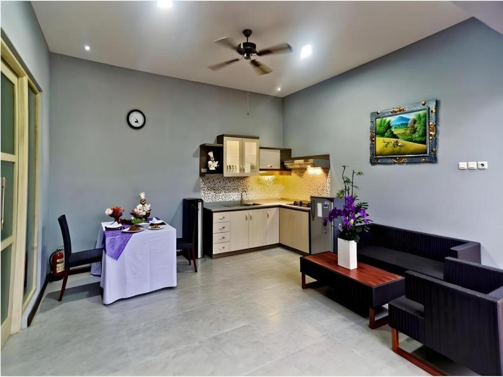 Bali Rich Villa Tuban  Exteriör bild